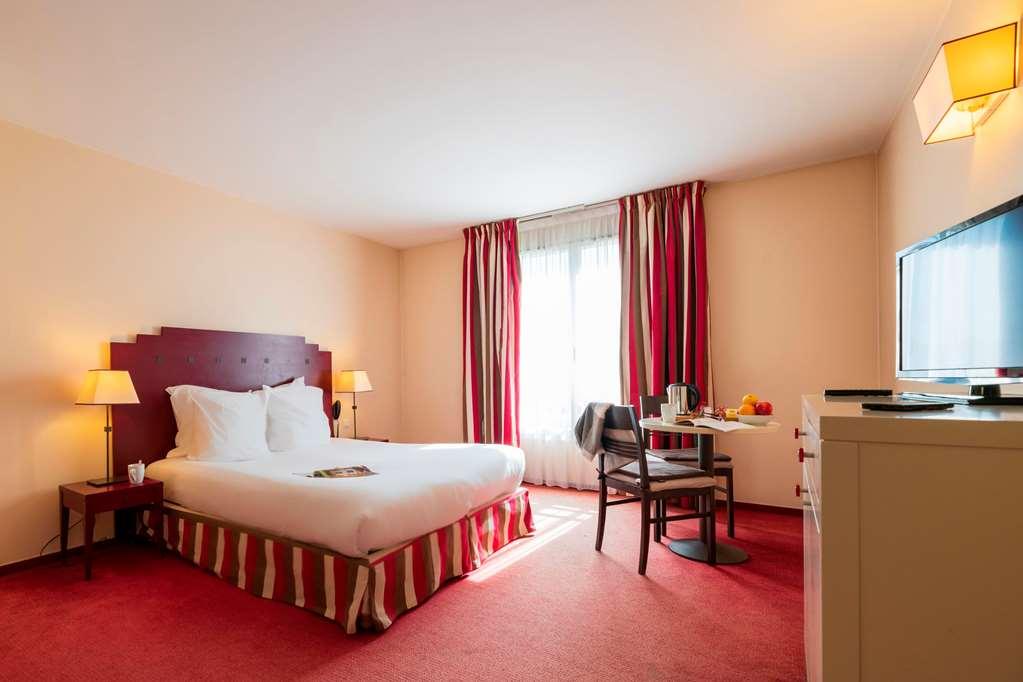 Hotel Cerise Шату Номер фото